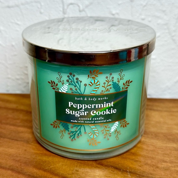 3 for $30-Bath & Body Works Peppermint Sugar Cookie Candle - Picture 1 of 13
